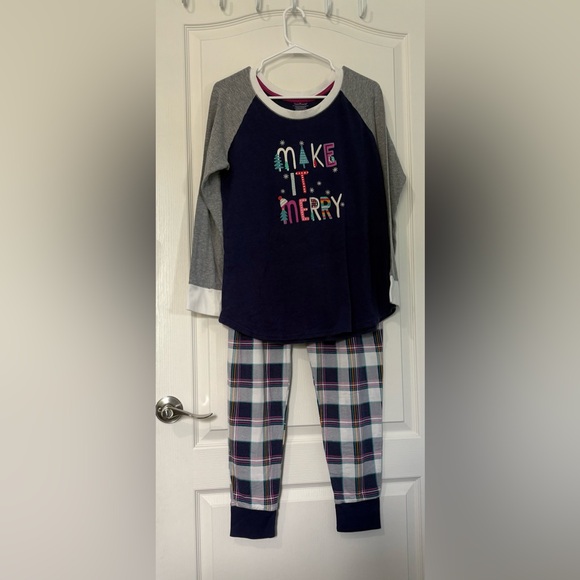 Cuddl Duds Pink and Blue Christmas pajamas set size M - Picture 1 of 4